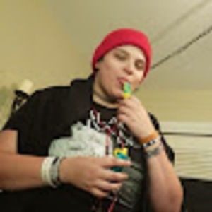 Meet your Posher, Levi